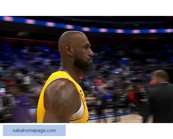 詹姆斯生涯第三次上半场得分为零 上次发生在2010年